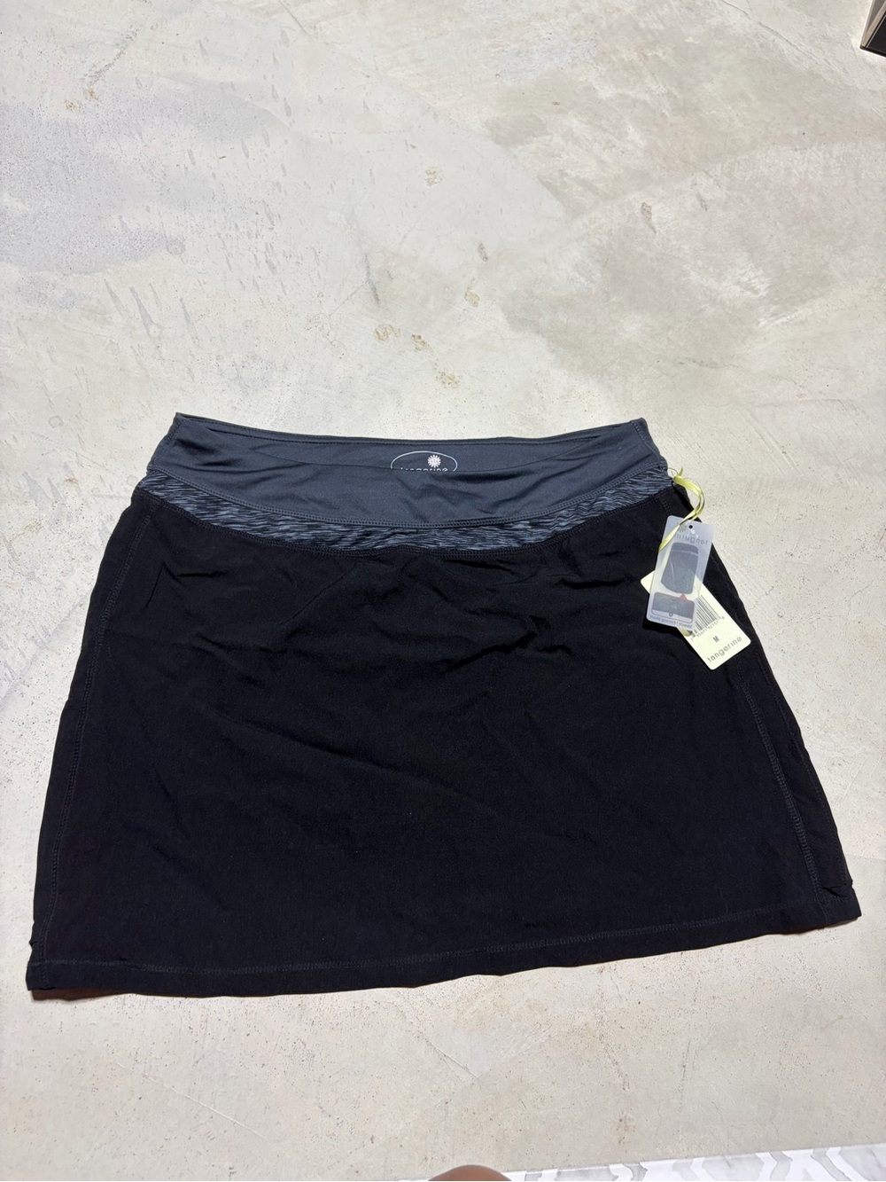 Tangerine NWT Black Active Skort with Gray Waistband medium